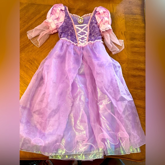 disney store rapunzel dress Costume for Kids Tangled holiday dress Disney Collection Rapunzel Costume -